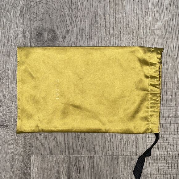 Gucci frameless prescription glasses (without prescription lenses in them now) - Picture 4 of 6